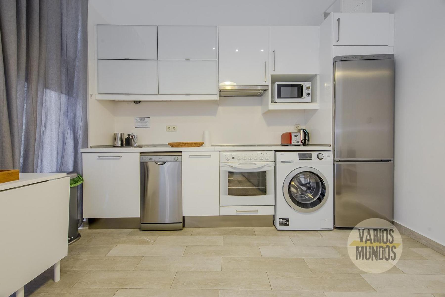 Apartment Stylish Loft With 2 Beedrooms En El Centro - La Latina E2